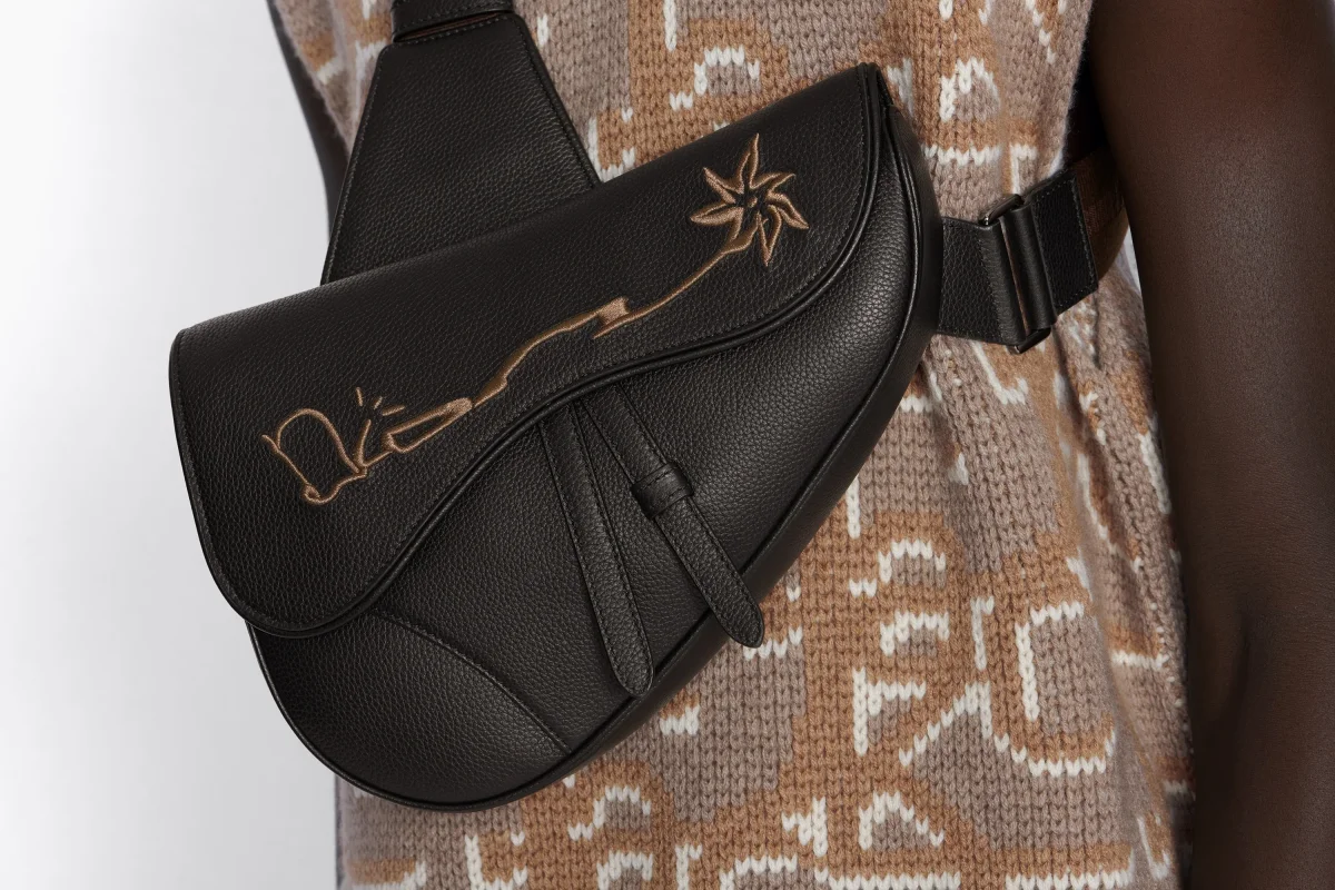 Dior x CACTUS JACK Saddle Bag Black – Image 6