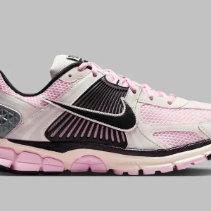 Nike Zoom Vomero 5 Pink Foam Phantom Metallic Platinum Black