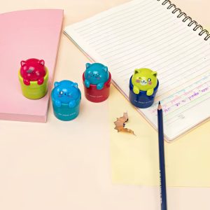 Taille-Crayon Chat “So Many Cats” – Adorable et Pratique